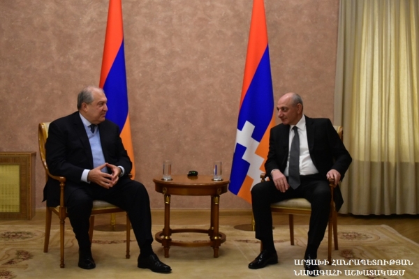 Бако Саакян встретился с прибывшим в Арцах президентом Армении Арменом Саргсяном