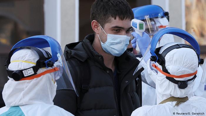 В Украине введено чрезвычайное положение в связи с эпидемией коронавируса