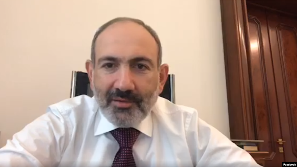 В Армении по меньшей мере на 10 дней продлеваются ужесточенные ограничения: Никол Пашинян