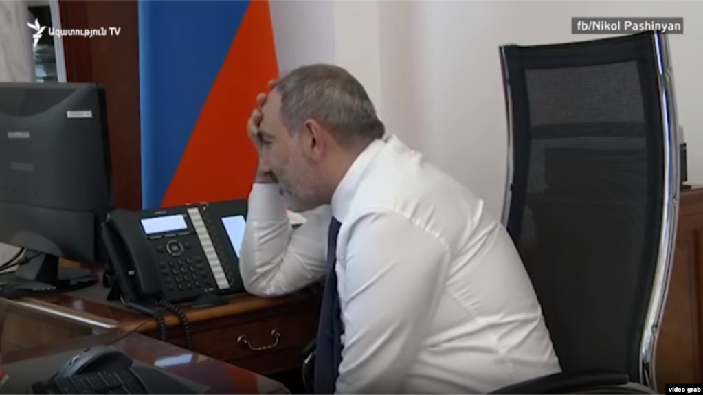 «Берем кредит в одном банке, погашаем кредитом в другом банке»: Пашинян поговорил с гражданами по телефону
