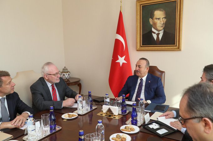 Глава МИД Турции в Анкаре встретился с сопредседателями Минской Группы ОБСЕ
