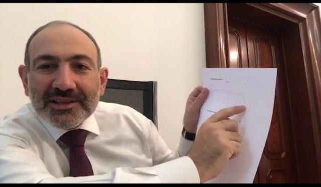 Пашинян «отвлекает» от коронавируса и представляет два успеха Армении: видео