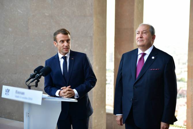 Франция привержена борьбе против отрицания Геноцида: Эммануэль Макрон — Армену Саргсяну