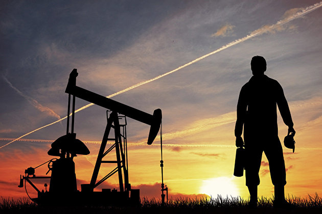 Экспортная цена российской нефти марки Urals ушла в минус