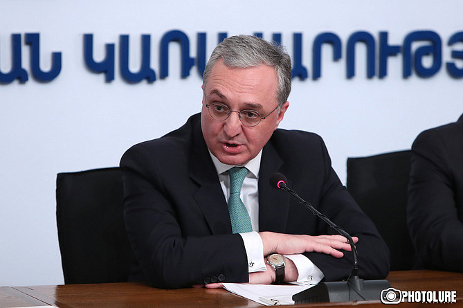 Зограб Мнацаканян ответил на заявление Лаврова: никаких односторонних уступок в вопросе Арцаха