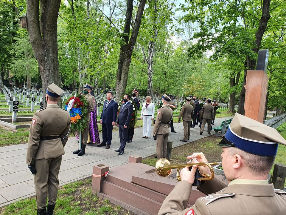 В Варшаве почтили память матери героя — армянки Ядвиги Заругевич: фото