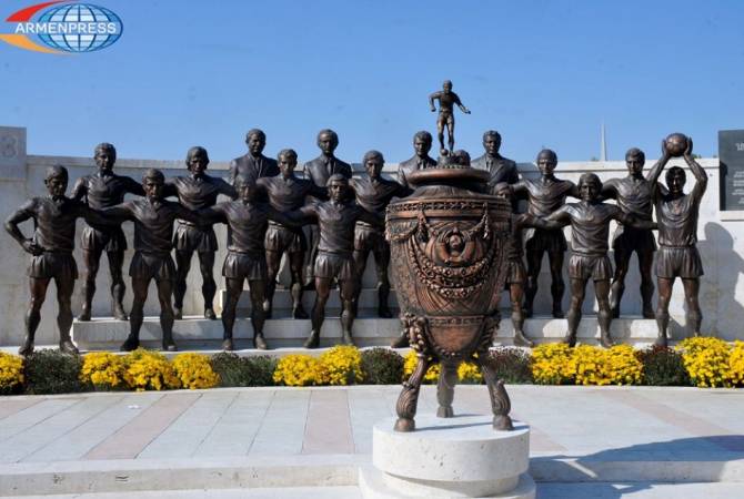 Похищены несколько статуй из скульптурной композиции “Арарат-73” в Ереване: видео