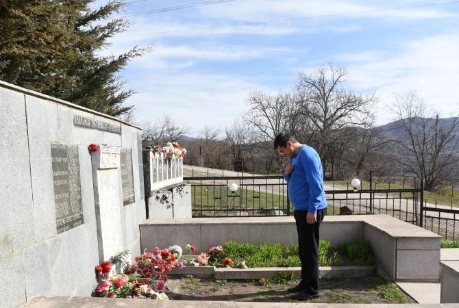 Араик Арутюнян: вместо фотографии президента в кабинетах призываю выставлять фотографии погибших героев