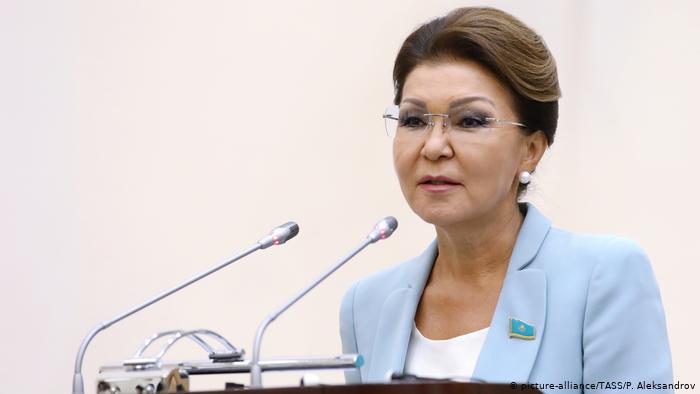 Дарига Назарбаева уволена с поста председателя Сената Казахстана президентом Токаевым