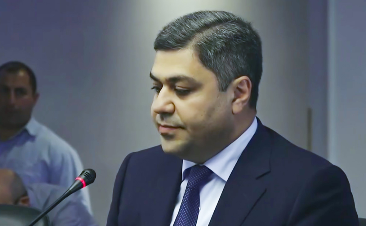 Представители Артура Ванецяна опровергают заявление пресс-секретаря премьер-министра и намерены обратиться в суд