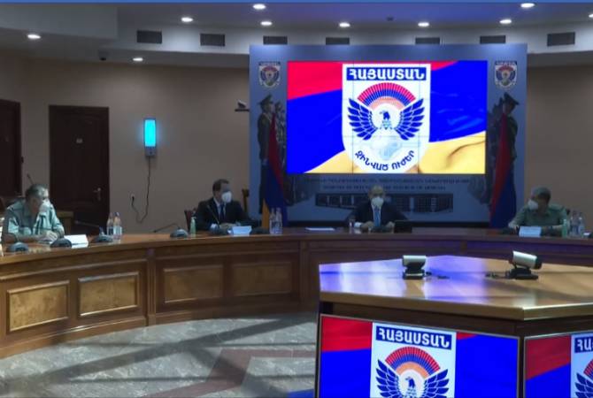 Никол Пашинян представил нового начальника Генштаба: «ВС Армении — гарантия нашего суверенитета»