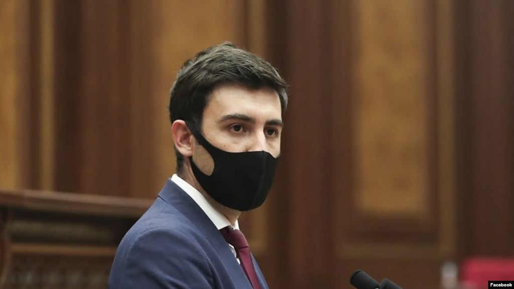 Попытки спекулировать правовым процессом еще будут: депутат Сос Аветисян — о деле Царукяна