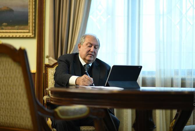 Президент Саргсян подписал закон о налоге на имущество, однако считает его «несвоевременным»
