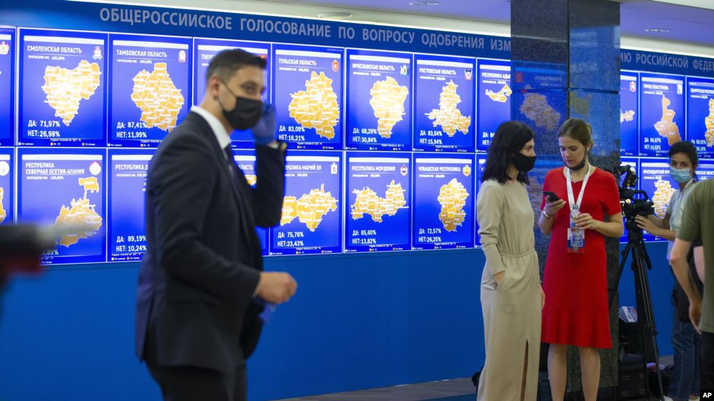 Трехдневное голосование в России — ноу-хау для масштабных фальсификаций: российские эксперты