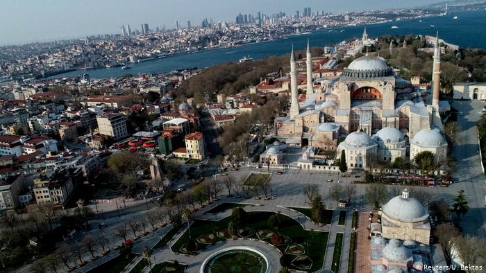 Турецкий суд отменил решение Ататюрка: Собор Святой Софии из музея превратят в мечеть