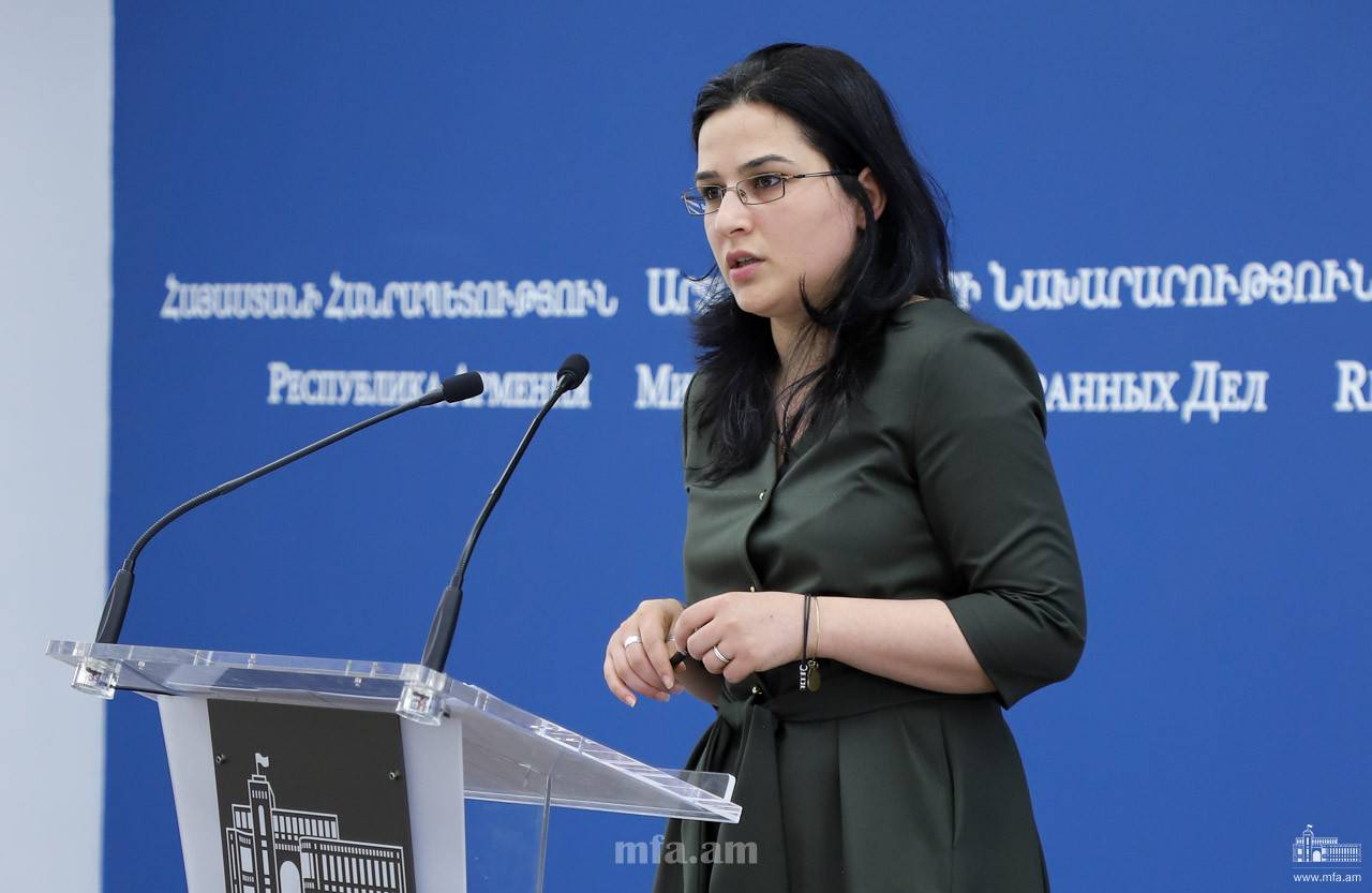 МИД Армении: Баку принимает на себя ответственность за последствия дальнейшей дестабилизации