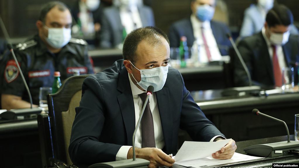 Тенденция к снижению числа инфицированных коронавирусом в Армении остановилась: Арсен Торосян