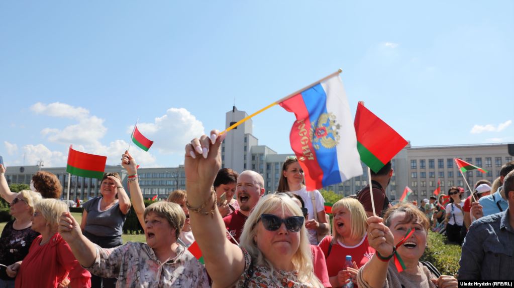 В Минске прошёл митинг сторонников Лукашенко — с его участием: видео