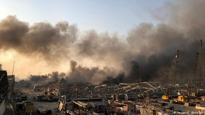 Мощные взрывы в порту Бейрута: не менее 30 убитых, тысячи получили ранения
