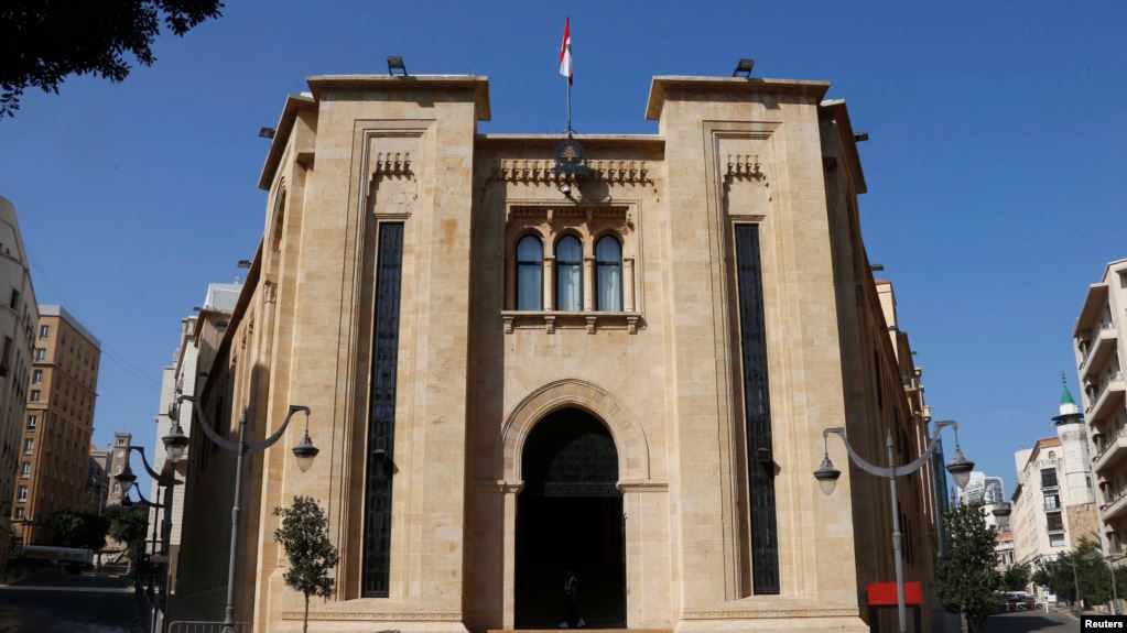 Ливан: посол в Германии Мустафа Адиб может возглавить правительство страны