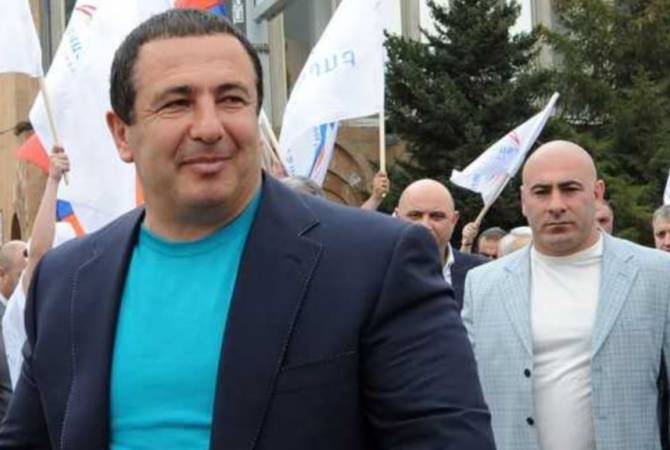 Гагик Царукян обещает «организовать большой митинг» и начать серию встреч