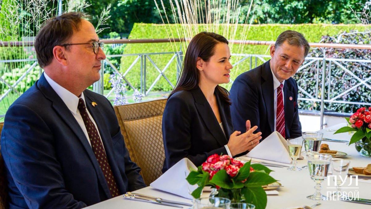 Светлана Тихановская в Вильнюсе встретилась с первым замгоссекретаря США