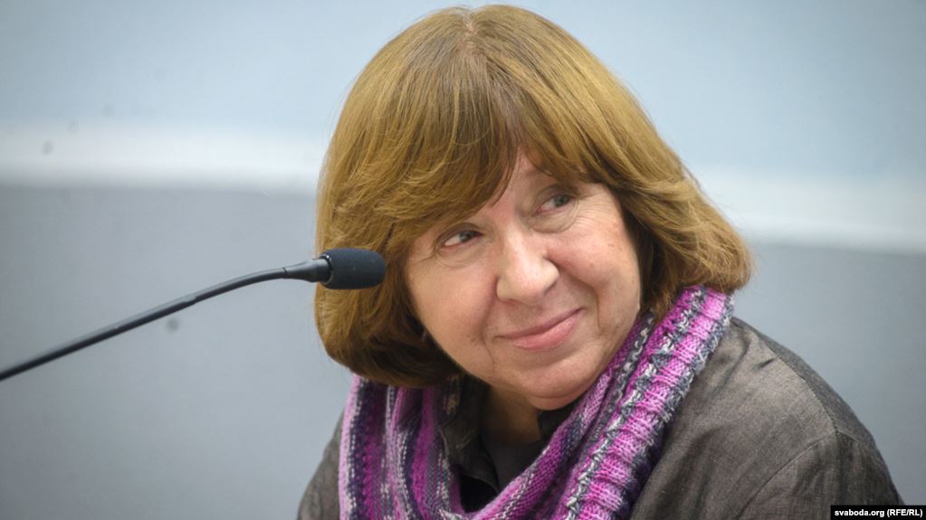 Нобелевский лауреат Светлана Алексиевич вызвана на допрос в СК Беларуси по «делу о призывах к захвату власти»