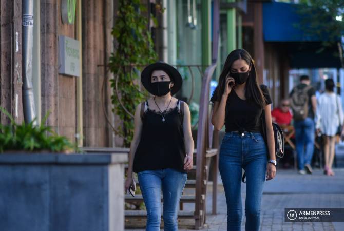 Ношение маски остается обязательным — Арсен Торосян подписал новый приказ