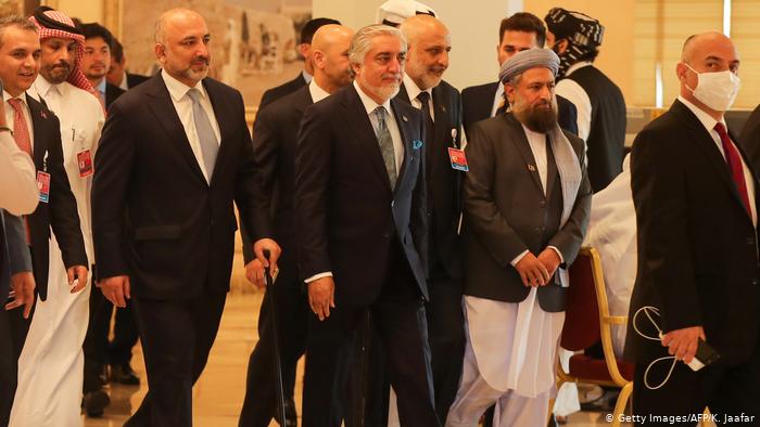 Доха: правительство Афганистана и «Талибан» начали исторические мирные переговоры