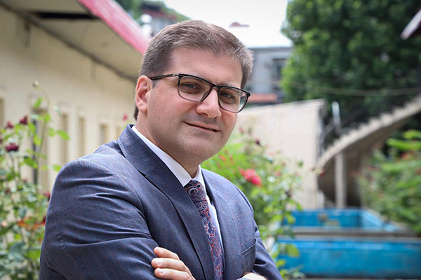 Арман Бабаджанян избран представителем совета партии «Во имя Республики»