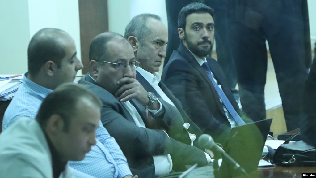 Суд отклонил ходатайство адвокатов Роберта Кочаряна