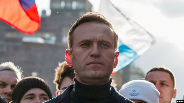 «Навальный был отравлен за 1–3 часа до отъезда в аэропорт»: разработчик «Новичка»