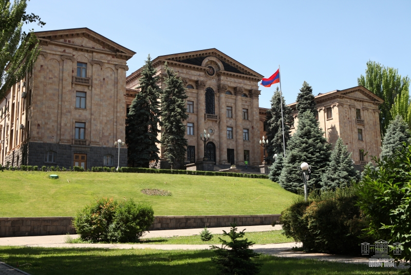 Заявление парламента Армении: политика властей Азербайджана — реальная угроза существованию армян Арцаха