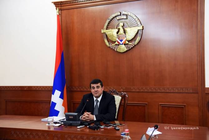 Араик Арутюнян поздравил весь армянский народ с Днем независимости Арцаха