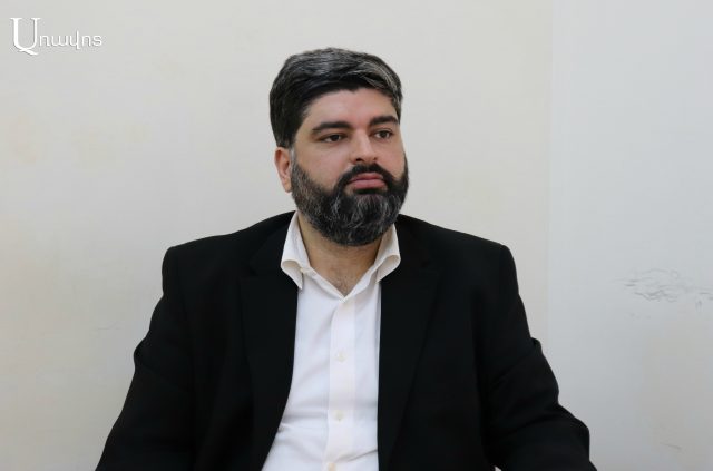 Решение Гаяне Абраамян стало следствием того, что не состоялся диалог между депутатами и гражданским обществом: Микаел Золян