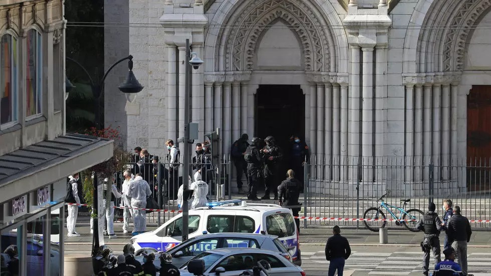 Ницца: террорист ножом варварски убил двух женщин и мужчину в церкви