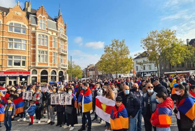 Армяне в Брюсселе провели акцию с требованием признания независимости Арцаха