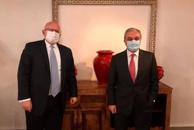 Стартовал визит главы МИД Армении в США: Мнацаканян встретился с замгоссекретаря Рикером
