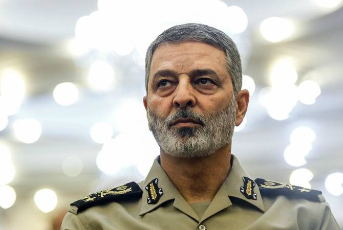 Иран строжайше накажет террористов-такфиров, оказавшихся у его границ: командующий Армией ИРИ