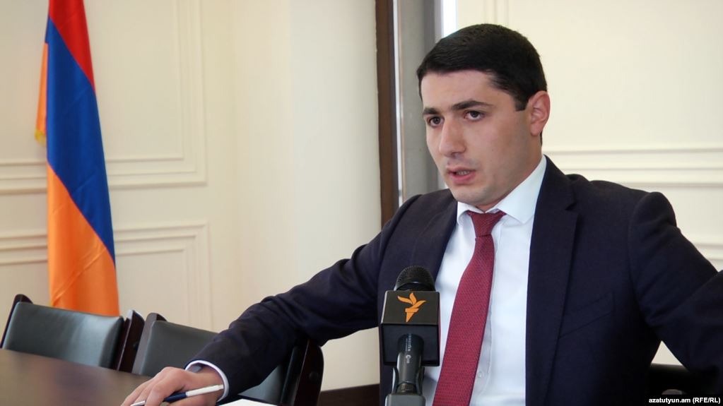 Аргишти Кярамян уволен с должности директора СНБ Армении