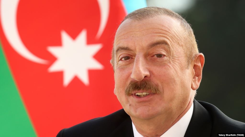 Алиев заявляет, что «готов встретиться с Пашиняном, но все зависит от повестки дня этой встречи»