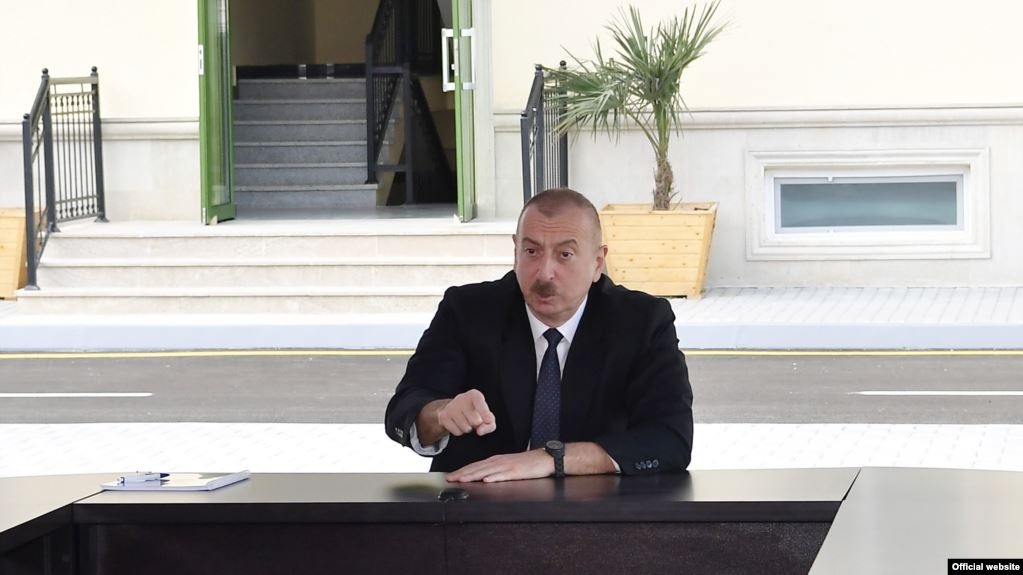 Алиев «не исключает возможности» переговоров с Николом Пашиняном