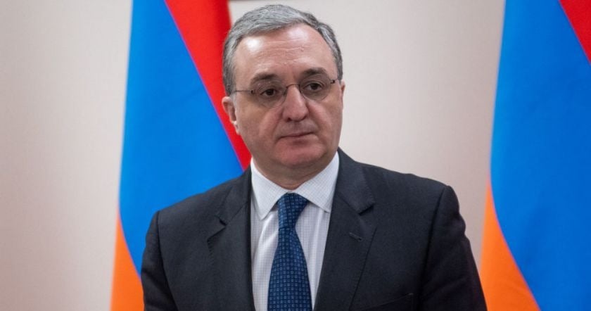 Глава МИД Армении находится в Москве с краткосрочным рабочим визитом