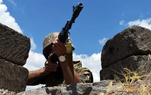 В перестрелке на границе с Азербайджаном убит армянский военнослужащий – Минобороны