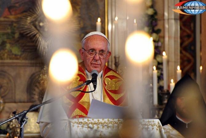 Папа Римский вновь призвал из Ватикана к мирному урегулированию нагорно- карабахского конфликта