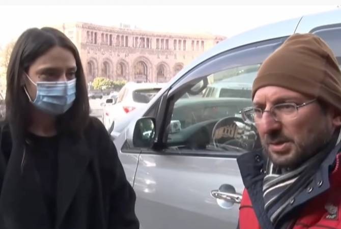 Мане Геворгян навестила объявившего голодовку Гегама Манукяна