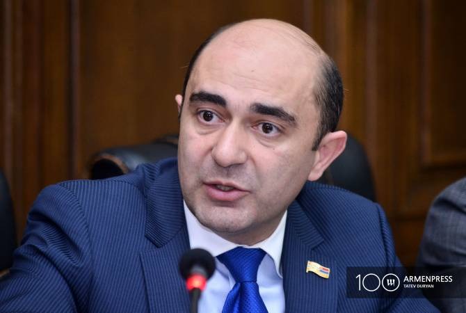 Эдмон Марукян предлагает создать трехстороннюю комиссию по делам военнопленных