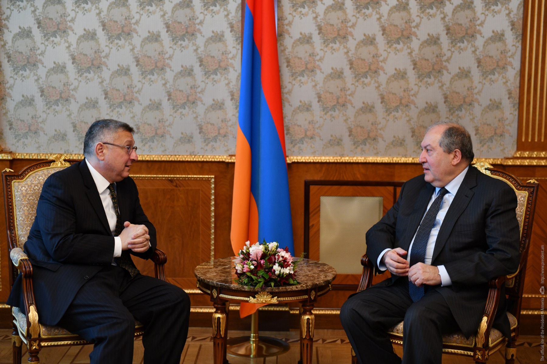 Президент Саргсян и сопредседатель Совета попечителей Армянской Ассамблеи Америки провели телефонный разговор