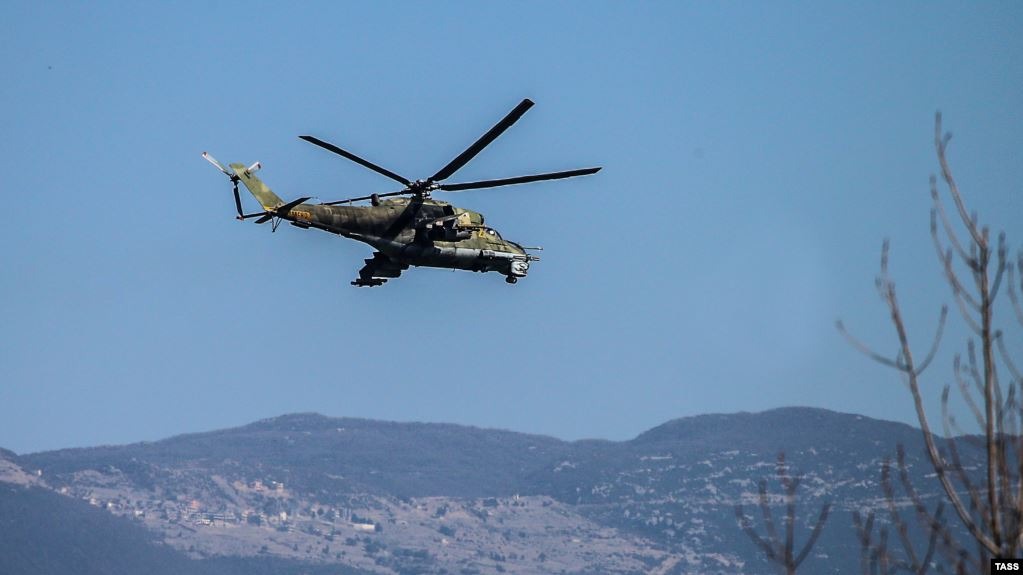В миротворческой операции в Нагорном Карабахе задействуют боевые вертолеты Ми-8 и Ми-24: МО РФ