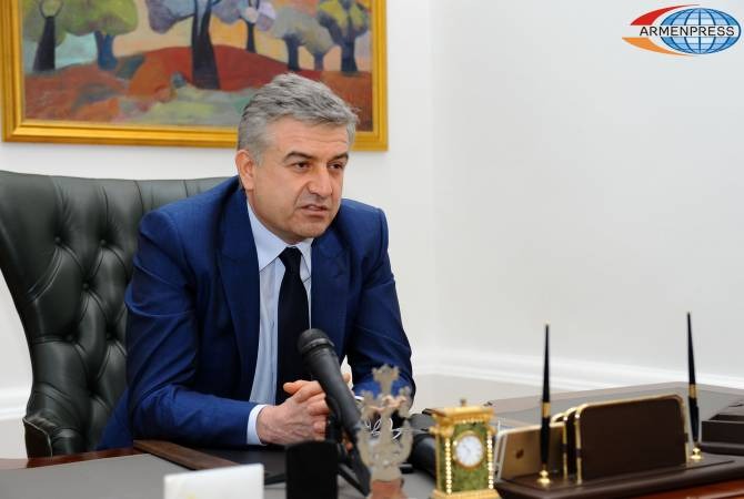 Экс-премьер Армении Карен Карапетян в связи со сложившейся ситуацией выступил с заявлением